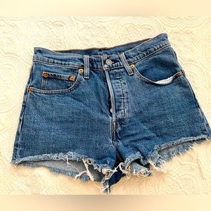 Levi's 501 distressed denim button fly shorts size 27 frayed hem high rise